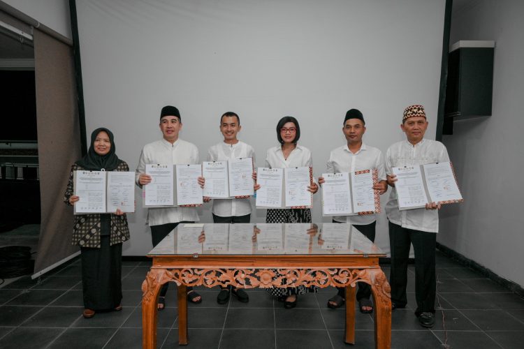 Bupati Pesawaran Teken Nota Kesepahaman dengan Forkopimda untuk Lawan Hoaks dan Provokasi