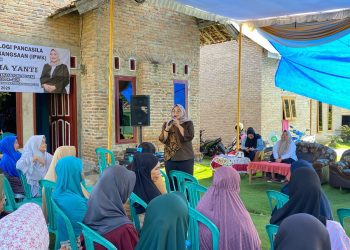 Yuti Rama Yanti Gelar Sosialisasi Ideologi Pancasila dan Wawasan Kebangsaan di Desa Sukaraja