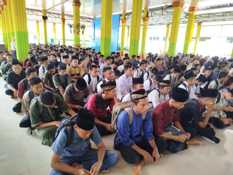 SMKN 3 Kotabumi Gelar Pesantren Ramadhan 1446 H, Wujudkan Pelajar Berakhlak Mulia