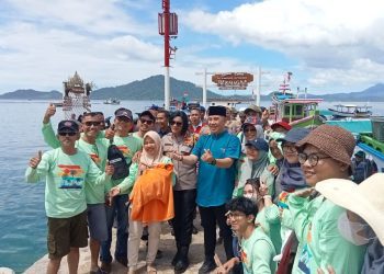 Pemantauan Arus Mudik dan Wisatawan Lebaran 2025: Kapolres dan Bupati Pesawaran Pastikan Kelancaran dan Keamanan