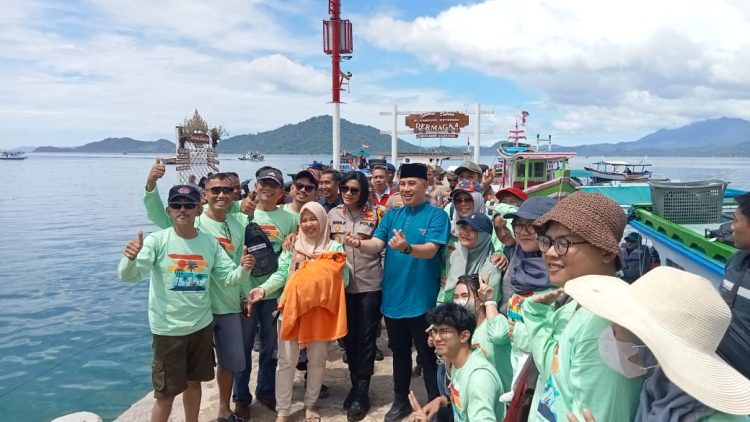 Pemantauan Arus Mudik dan Wisatawan Lebaran 2025: Kapolres dan Bupati Pesawaran Pastikan Kelancaran dan Keamanan