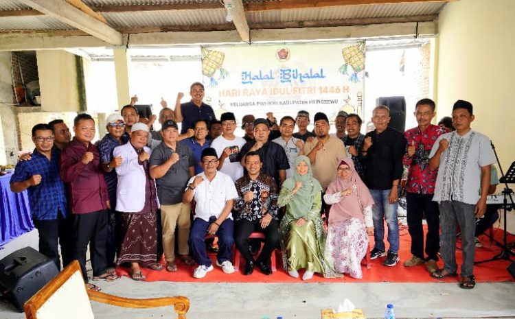 PWI & IKWI Pringsewu Gelar Halalbihalal, Bupati Ajak Pers Bangun Daerah Bersama