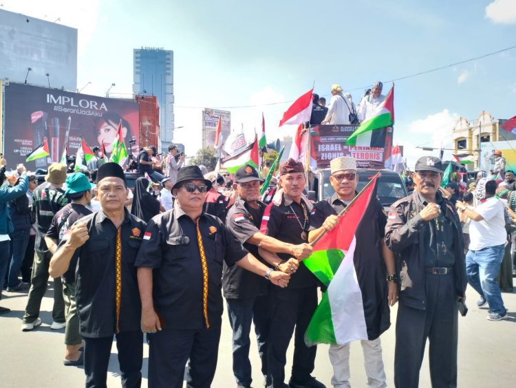 Gelombang Solidaritas di Tugu Adipura: Anak Adat Lampung Suarakan Dukungan Total untuk Palestina