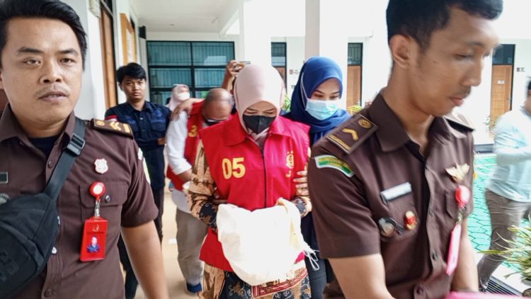 Dugaan Korupsi Alkes CT-Scan RSUD Batin Mangunang, Kejari Tanggamus Tetapkan Mantan Direktur dan Rekanan sebagai Tersangka