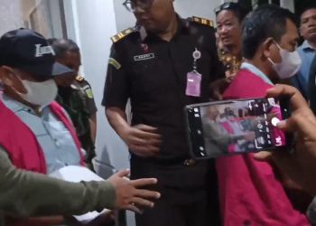 Eks Bupati Lampung Timur Terjerat Kasus Korupsi, Ditahan Usai Diperiksa Kejati