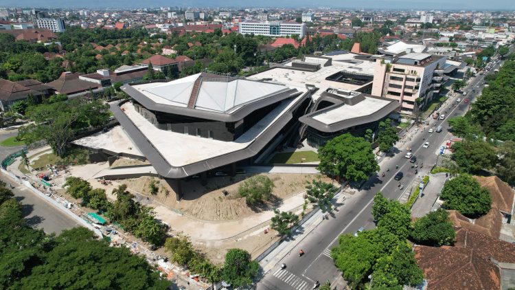 Dari Sekolah ke Kampus, Waskita Karya Mantapkan Langkah Dukung Pendidikan Nasional