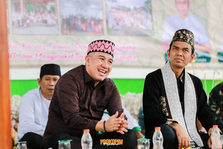 Antusiasme Warga Sambut Santunan Anak Yatim dan Tabligh Akbar Ustaz Abdul Somad