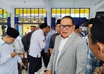 Aprozi Alam Serap Aspirasi Warga Lampura, Bawa 15.000 Beasiswa KIP untuk Siswa Madrasah