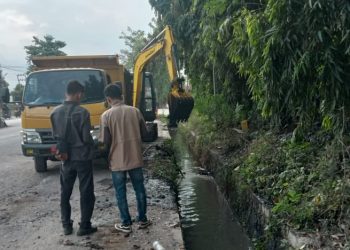 BPJN Lampung Gencar Bersihkan Drainase Yos Sudarso Pasca Banjir