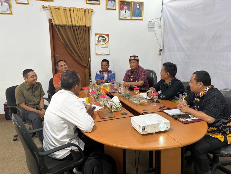 Tanggamus Masuk 10 Besar Nasional IKLH, Tim KLHK Tinjau Langsung Pengelolaan Lingkungan