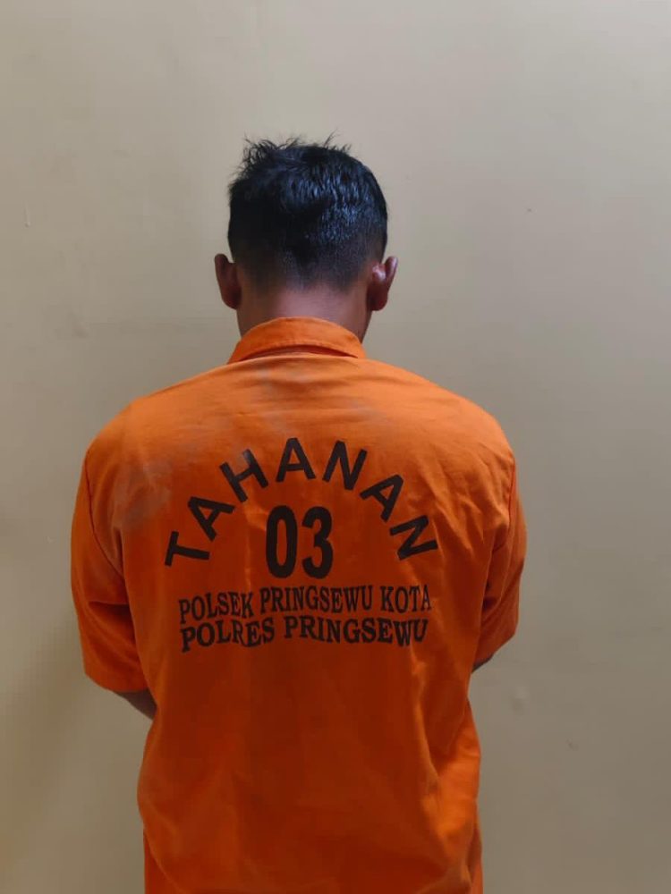 Modus Jual Beli Mobil, Pegawai Honorer di Pringsewu Dibekuk Polisi Usai Gelapkan Uang Rp50 Juta