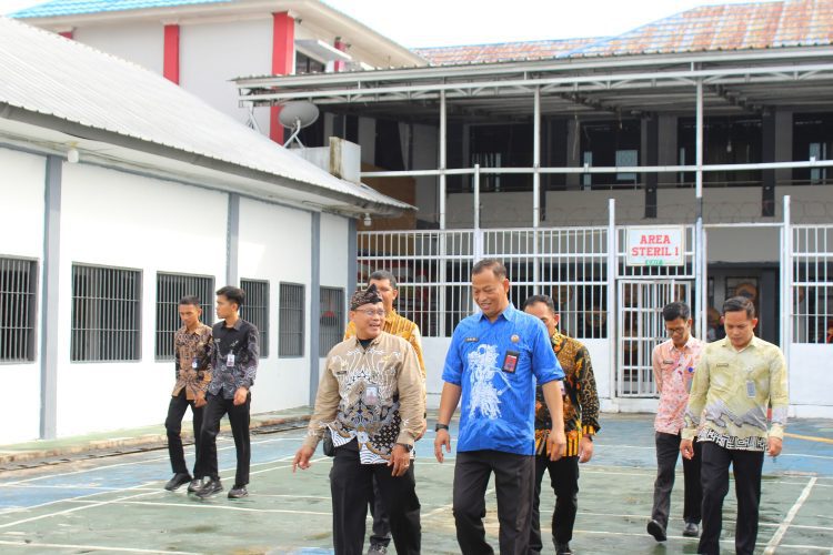Empat Pelaku Penipuan Digital Diamankan Berkat Sinergi Polda Lampung, Kanwil Ditjenpas Lampung, dan Rutan Kotabumi