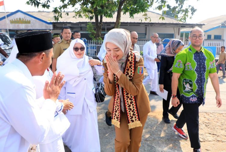 Wagub Jihan Nurlela Ajak Mahasiswa Keperawatan STIKES Baitul Hikmah Jadi Pelayan Kemanusiaan Berintegritas