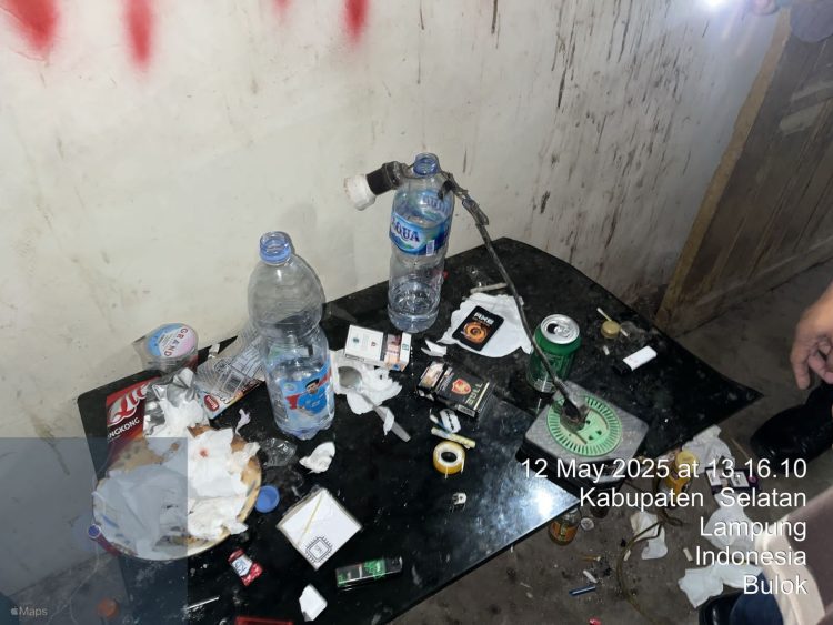 Operasi Pekat Krakatau 2025: Pemuda di Pantai Merak Belantung Diamankan, Diduga Terlibat Narkoba