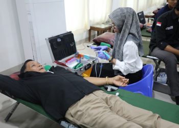 Ketua PMI Lampung Buka Donor Darah di Unila: Mahasiswa Diapresiasi Jadi Motor Kemanusiaan Kampus
