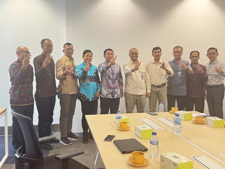 Bupati Lampung Barat Parosil Mabsus Ajukan Bantuan 3000 Rumah Tidak Layak Huni ke KemenPKP