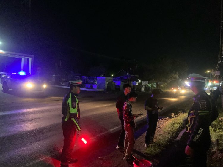 Wujudkan Lalin Aman dan Lancar, Sat Lantas Polres Pesawaran Gelar Blue Light Patrol di Jalinbar