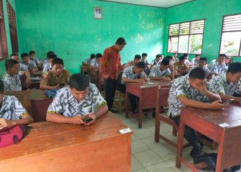 SMK Negeri 2 Kalianda Tegaskan Komitmen Digitalisasi dengan Ujian Sumatif Akhir Semester Berbasis Android