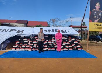 Kapolri Kirim 5.000 Paket Sembako untuk Korban Gempa di Bengkulu