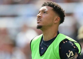 Sancho dan Mourinho: Ketika Sayap Harus Siap Jadi Poros Tengah