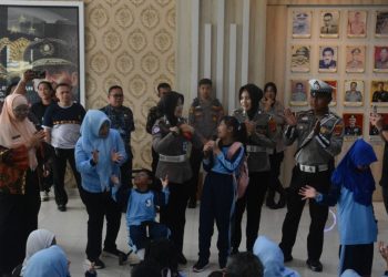 Anak Disabilitas Kunjungi Polresta Bandarlampung, Dinas Pendidikan Fasilitasi Belajar Lewat Pengalaman Nyata