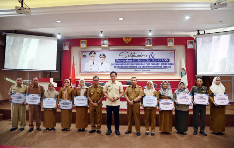 Bupati Egi Tuntaskan Komitmen, Gaji THLS Cair Tiap Tanggal 1 dan ASN Terima TPP ke-13