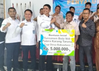 ASDP Dukung Turnamen Voli Karang Taruna Cup 1 Desa Bakauheni, Suntik Dana Rp5 Juta
