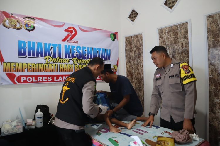 Hari Bhayangkara ke-79, Polres Lampung Selatan Gelar Khitanan Massal dan Layanan Kesehatan Gratis