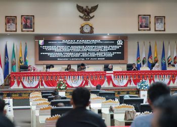Rapat Paripurna Tingkat II: Lampung Teguhkan Komitmen Tata Kelola Keuangan yang Transparan dan Akuntabel