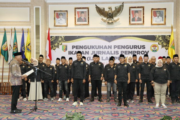 Gubernur Mirza Kukuhkan IJP Lampung 2025–2028: Kolaborasi Literasi dan Penguatan Informasi Publik