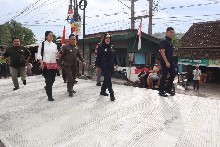 Wali Kota Bandar Lampung Tinjau Perbaikan Jalan Tirtayasa