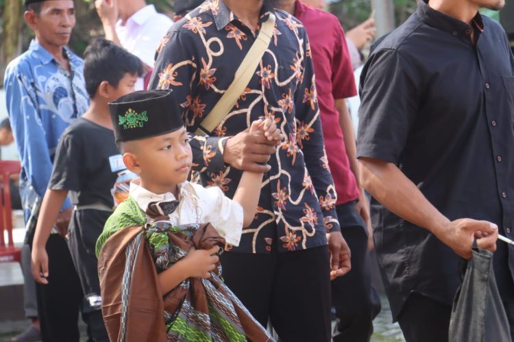 Khitanan Massal Bhayangkara: Sinergi Polri dan Masyarakat Wujudkan Generasi Sehat dan Berakhlak