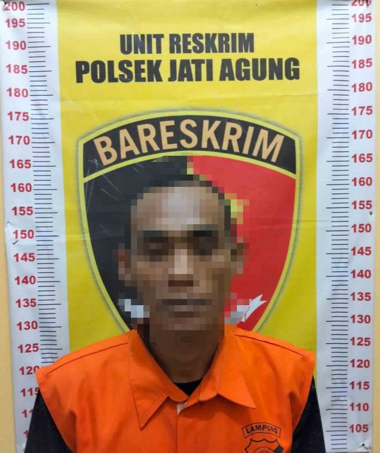 Polsek Jati Agung Ringkus Pelaku Curat Mes Karyawan, Cungkil Dinding dan Gondol Dua Ponsel Saat Korban Tertidur