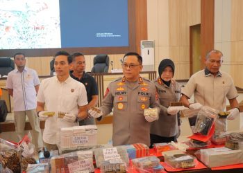 Bongkar Modus: Amunisi Ilegal Dijual Online, Disamarkan Jadi Mur dan Baut