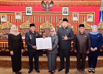DPRD Lampung Selatan Sahkan Ranperda Pertanggungjawaban APBD 2024: Momentum Evaluasi dan Komitmen Perbaikan
