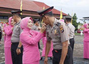 Kapolres Lampung Selatan Pimpin Upacara Kenaikan Pangkat, 38 Personel Terima Penghargaan atas Dedikasi