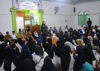 Walikota Eva Dwiana Mengawali Safari Ramadhan 1446 H (Hijriyah) di Masjid At Tajriyah