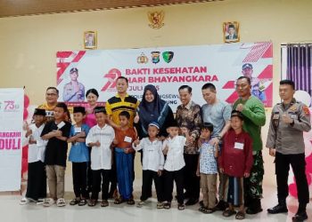 Khitanan Massal Meriahkan Hari Bhayangkara ke-79, Wabup Pringsewu Apresiasi Kepedulian Polri