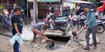 Walikota Bandar Lampung Bongkar Sejumlah Saluran Drainase Di Kecamatan Panjang