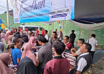 Ratusan Masyarakat Kota Bandar Lampung Antusias Menghadiri Operasi Pasar Murah