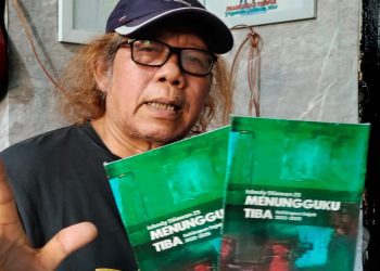 “Menungguku Tiba”: Buku Puisi Terbaru Isbedy Stiawan ZS Mulai Dipesan, Siapa yang Pertama?
