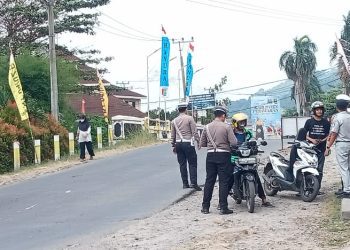 Razia di Jalur Wisata Hanura: Satlantas Pesawaran Jaring 23 Kendaraan, Tekan Pelanggaran dan Pungut Pajak Tertunggak