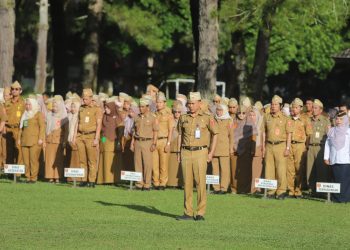 Munandar Tegaskan Peran Strategis Diskominfo dalam Penyiaran Informasi Publik saat Pimpin Apel Mingguan