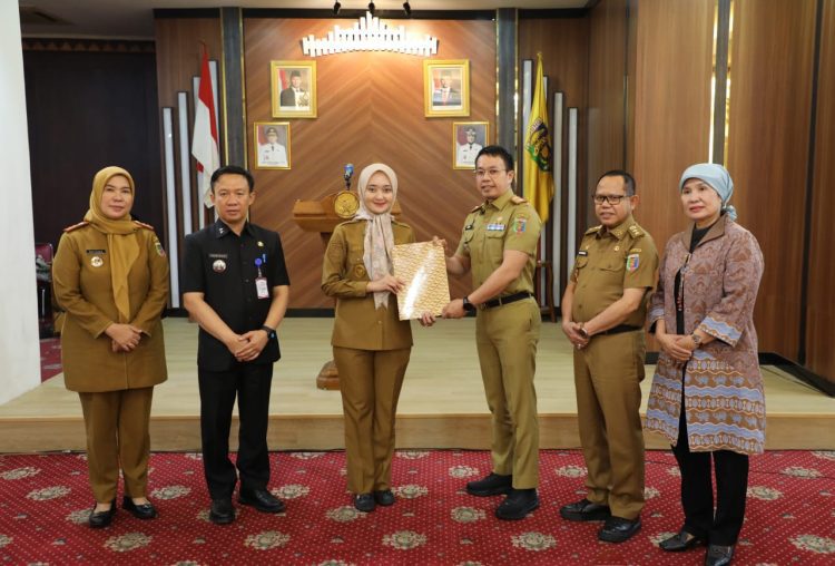Tutup Pengabdian dengan Penuh Hormat, Kadis Lingkungan Hidup Lampung Dilepas dengan Apresiasi Tinggi
