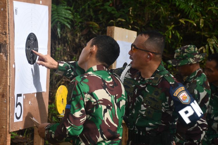 Asah Ketangkasan, Lanal Lampung Gelar Latihan Menembak Demi Tingkatkan Kesiapsiagaan Prajurit