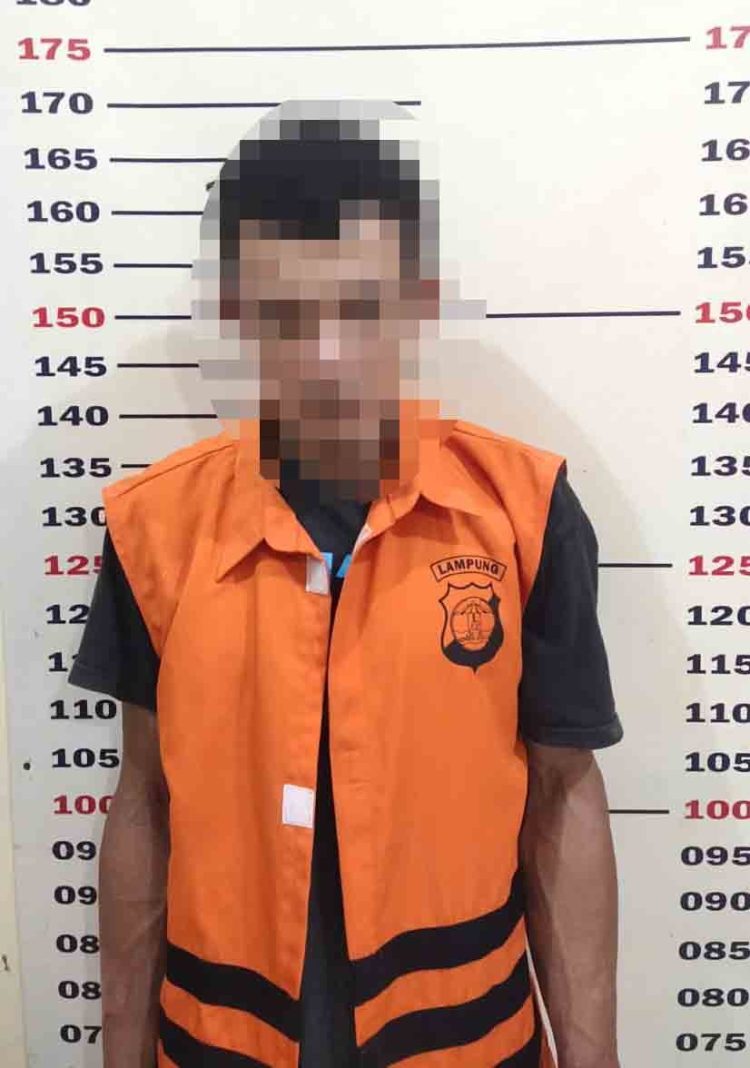 Polsek Kalianda Tangkap Pencuri Mesin Cuci di Merak Belantung, Pelaku Terancam 7 Tahun Penjara