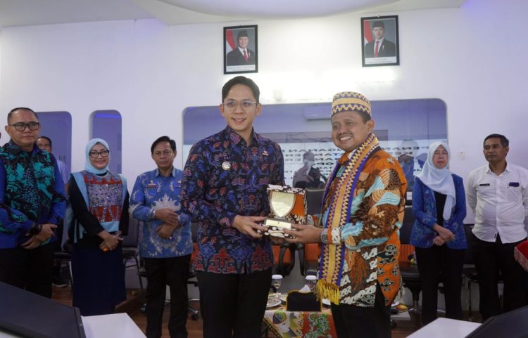 Lampung Selatan Gandeng Sumedang: Kolaborasi Inovatif Menuju Pemerintahan Digital dan Modern