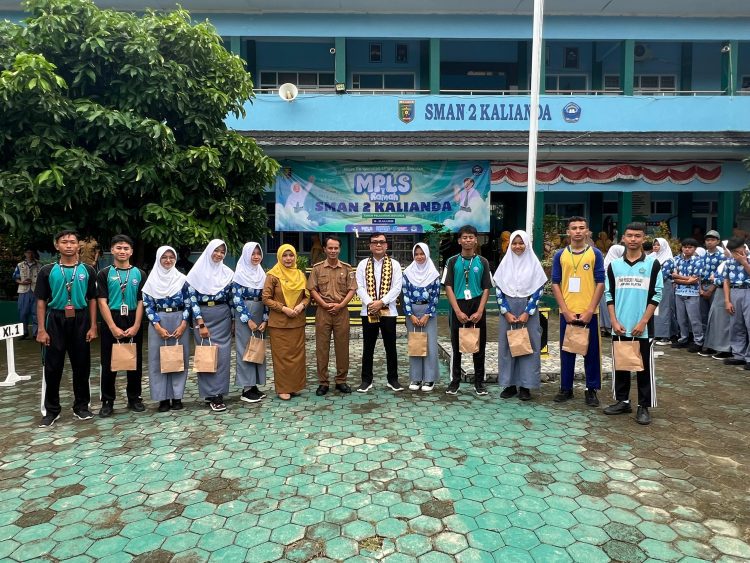 Kepala BNNK Lampung Selatan Jadi Pembina Apel di SMAN 2 Kalianda, Serukan Semangat “Pelajar Sehat Tanpa Narkoba”