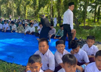 Ziarah Kubur Jadi Momen Khidmat Awali Bersih Desa di Kampung Sendangbaru