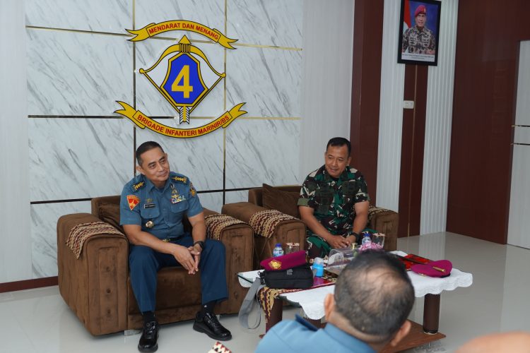 Danbrigif 4 Mar/BS Terima Kunjungan Tim Seskoal: Bahas Efektivitas VMS untuk Pengawasan Laut ALKI I
